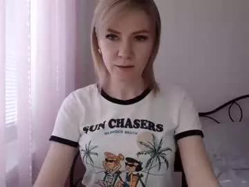 paradisealina from Chaturbate