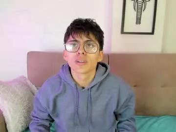 peppertwink from Chaturbate