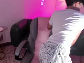 Freechat peter_chase on Chaturbate