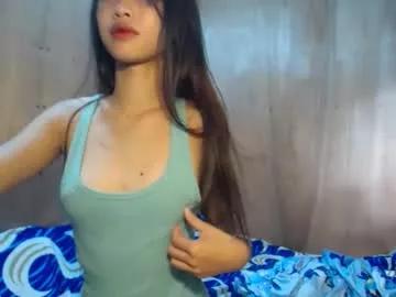 petitesquirtgirlxxx from Chaturbate is Freechat