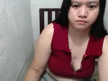 Pinayhotcumbb from Chaturbate