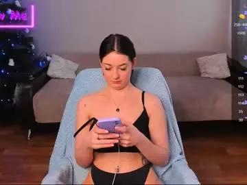 Playfulkira from Chaturbate