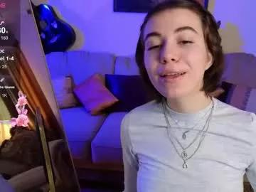 polliray from Chaturbate is Freechat