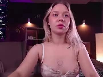 pooja_hegde from Chaturbate