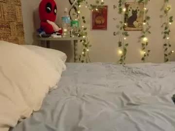 pooncahantits from Chaturbate
