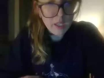 poorlittlething863035 from Chaturbate