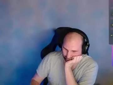 popadosik_mod from Chaturbate