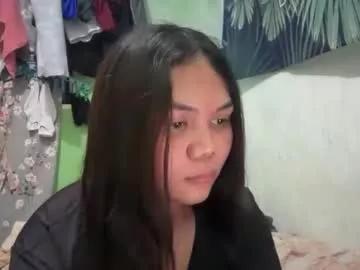Prettygurl25 from Chaturbate