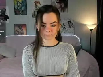 Freechat prettyyy_kitty on Chaturbate