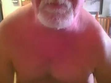 pussylover1365 from Chaturbate