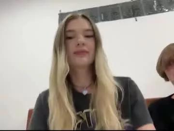 pussymoneywet from Chaturbate