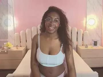 qeen_blackk from Chaturbate