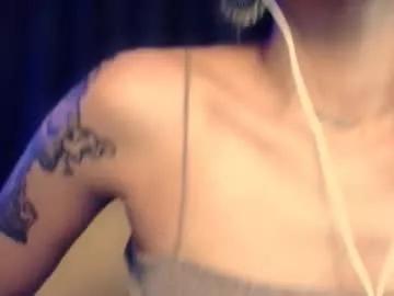 queendom_ing from Chaturbate