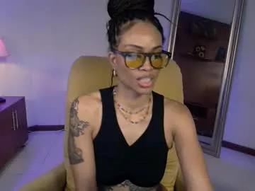 queendom_ing from Chaturbate