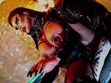 queendomcum6 from Chaturbate