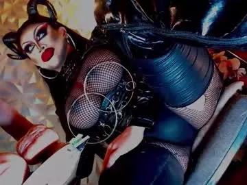 queendomcum6 from Chaturbate