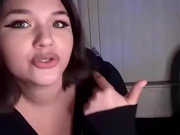 queenfantasee from Chaturbate