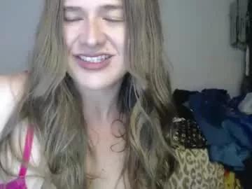 queennicky88 from Chaturbate
