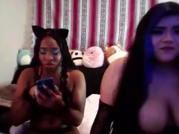 queenofheartsfaerah from Chaturbate