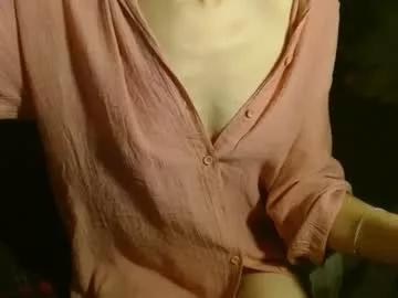 queenoftenderness from Chaturbate