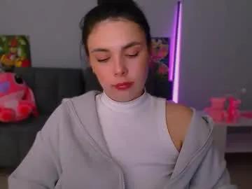 Queenofthesense from Chaturbate