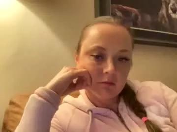 queenp333 from Chaturbate