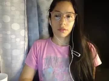 queenvictoria2023 from Chaturbate