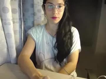 queenvictoria2023 from Chaturbate