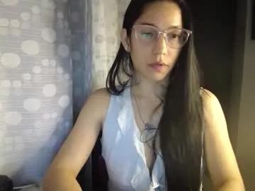 queenvictoria2023 from Chaturbate