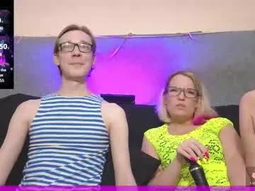 qustci_couple from Chaturbate is Freechat
