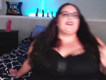 raeroughnbusty from Chaturbate
