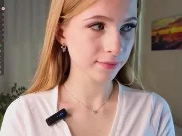 Rashidagiczewski from Chaturbate
