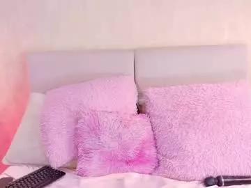 Ravenn_black_ from Chaturbate