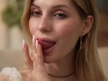 refined_style from Chaturbate is Freechat