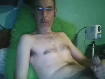 reyes_albert2006 from Chaturbate