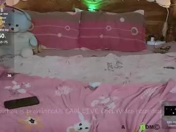 ribbinbovkoy from Chaturbate