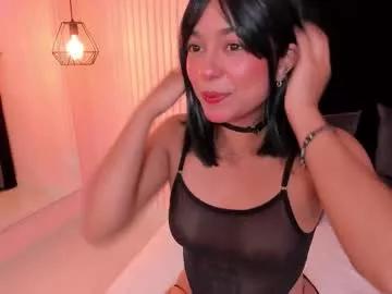 riri_brunette from Chaturbate