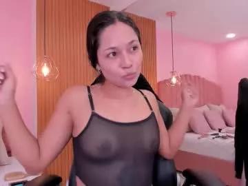 riri_brunette from Chaturbate