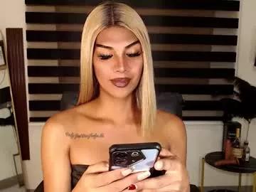 ririmoorets from Chaturbate