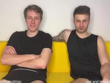 rodrigoveira from Chaturbate