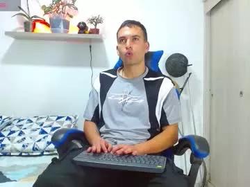 rolos_hot32 from Chaturbate