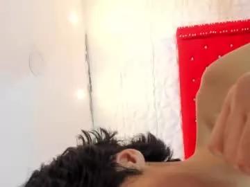 ronald_thompson___ from Chaturbate is Freechat