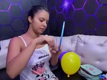 room_kitty from Chaturbate