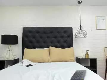 rossee_naia from Chaturbate is Freechat