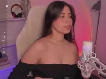 rossieconnor from Chaturbate