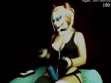 rottingutzz from Chaturbate