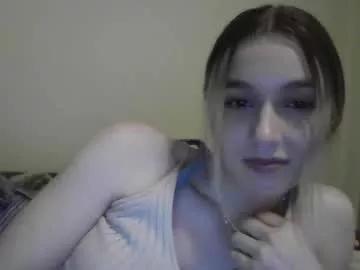 Roxiethefox from Chaturbate