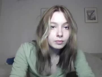 Roxiethefox from Chaturbate