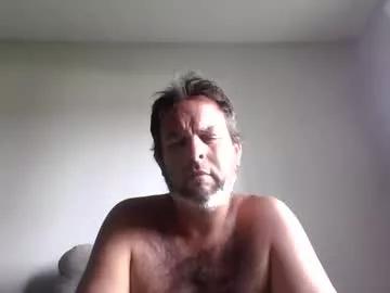 rubbingoneout714 from Chaturbate