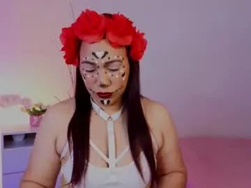 Freechat rubieblaze on Chaturbate